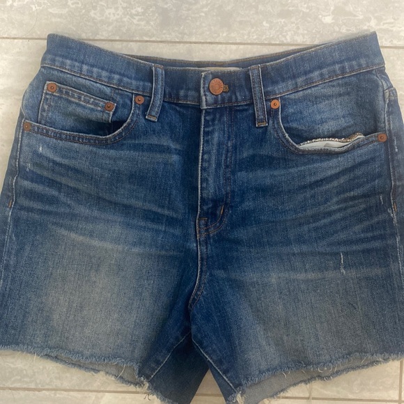 Madewell Pants - Madewell denim high waisted jean shorts size 27 dark jeans